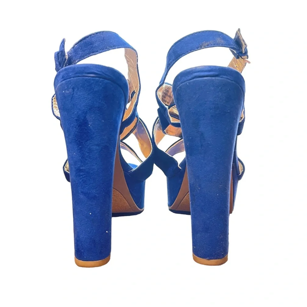 Mossimo I‎ Chunky Platform Sandals
